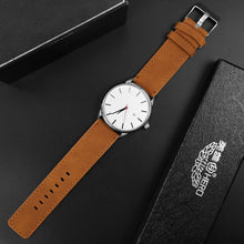 Load image into Gallery viewer, Men Quartz Watch with Leather Strap